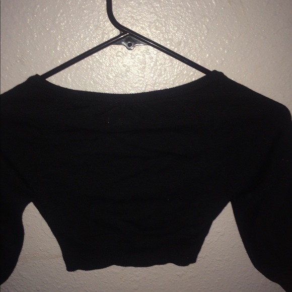 Top - Picture 2 of 2